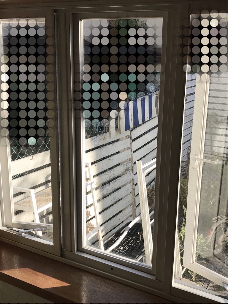 賃貸原状回復diy 窓用目隠しシートのベタベタを綺麗にする方法 Maikostyle Powered By ライブドアブログ