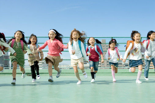 小学生の女の子は注意 不審者に狙われやすくなる服装とは I Ll Always Love You Blog