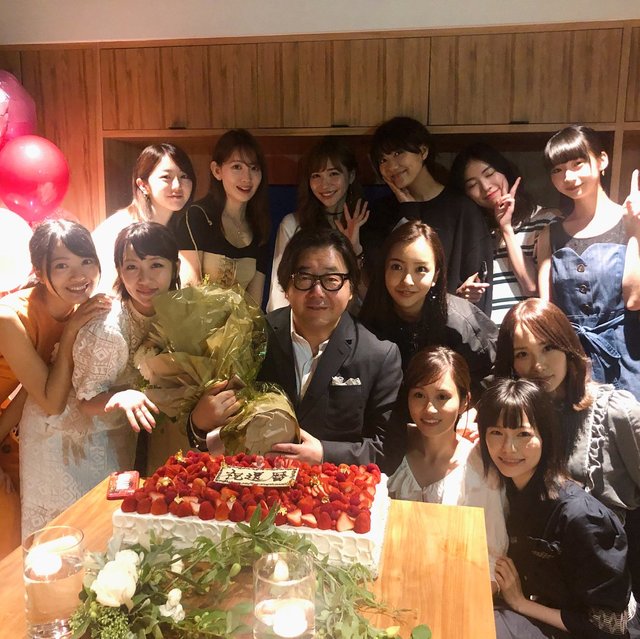 驚愕 秋元康氏還暦祝いにakb48歴代オールスターが集結した結果www 毎日2ch新聞 驚愕 秋元康氏還暦祝いにakb48歴代オールスターが集結した結果www 毎日2ch新聞