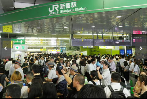 駅 混雑