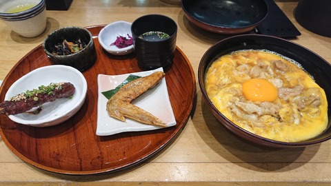 名古屋 鳥開 親子丼セット