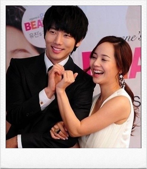 韓国芸能人はどんなカップルリングつけているの 韓ガールの韓国ソウル観光 コスメ 芸能ニュース