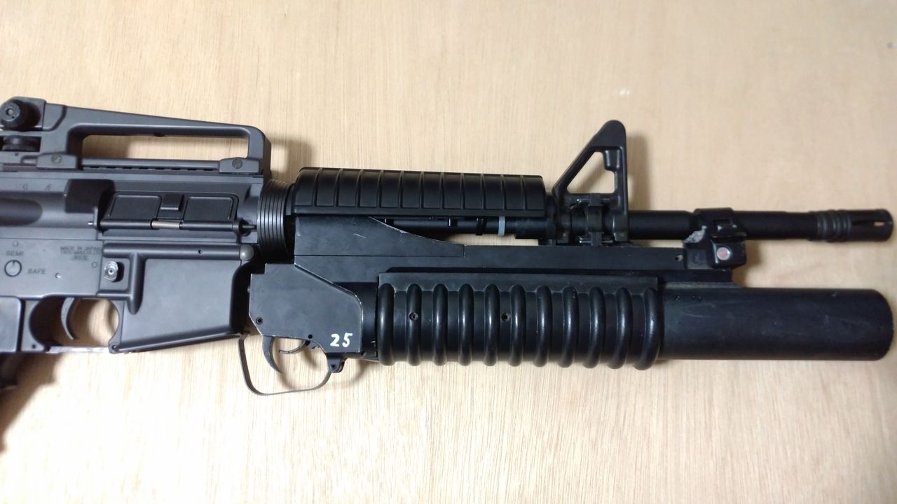 絶版品東京マルイ純正電動ガンM4RISフロント一式＋M203