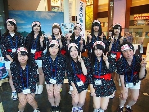 リアル「海女カフェ」が久慈にオープン 高校生海女がおもてなし!