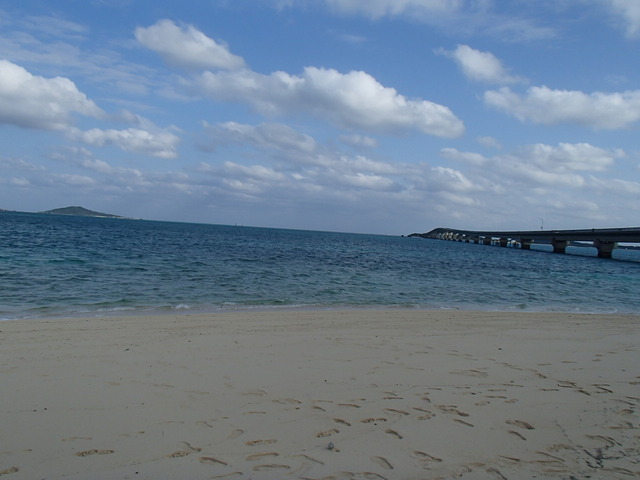 ①大神島と池間大橋