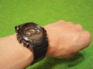 ダイソーデジタル腕時計