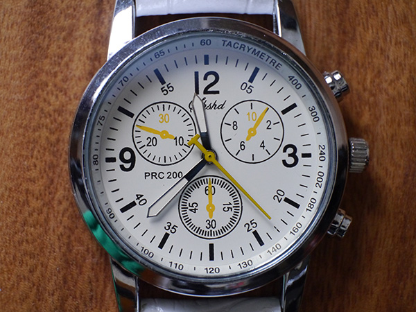 アマゾンで買った安物腕時計 真面目にレビューするブログ