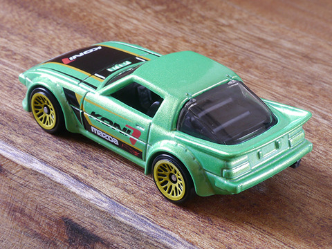 hot-wheels-RX-7 (8)