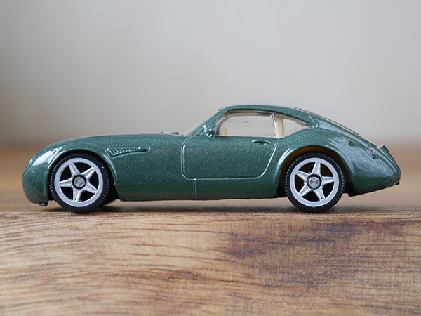 Siku ヴィーズマン GT SK0879 : ミニカーのレビューブログ2 Siku ヴィーズマン GT SK0879 : ミニカーのレビューブログ2