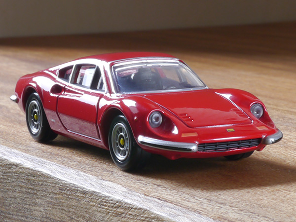 トミカプレミアム 13 ディーノ 246 GT : ミニカーのレビューブログ2