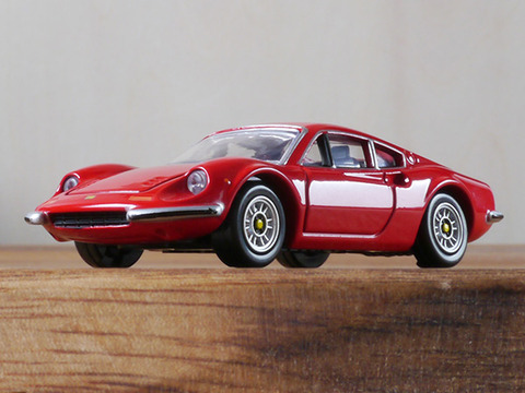 tomica-dino-246gt (7)