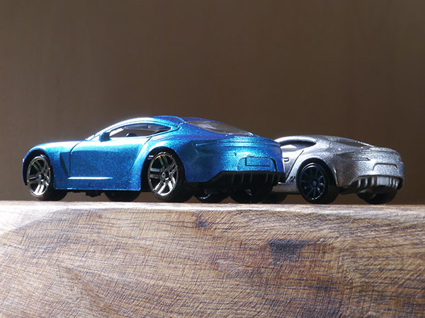 ミニカー3台まとめGTR、アストンマーチン、カマロ スパーク 1/43 D'station アストンマーチン ヴァンテージ GT3 No