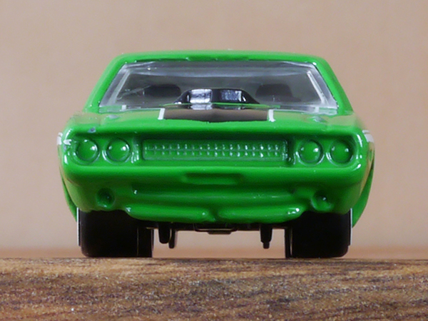 ホットウィール '70 ダッジ ヘミ チャレンジャー : ミニカーのレビュー