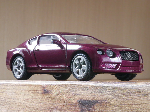 siku-BENTLEY-CONTINENTAL-GT-V8 (13)