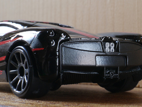 hot-wheels-Pagani-Huayra (11)