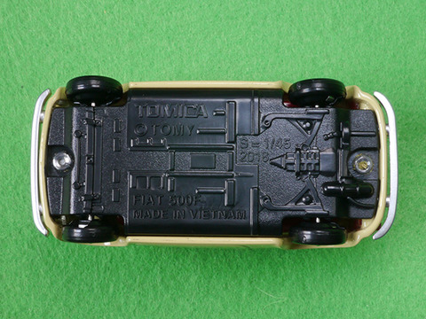 tomica-fiat500f (17)