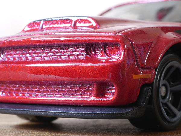 ホットウィール '18ダッジ・チャレンジャーSRTデーモン