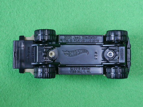 aP1140588