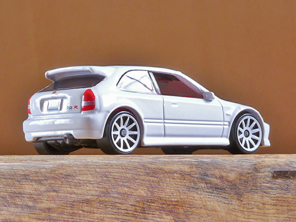 ホットウィール '99ホンダ・シビック・タイプR(EK9) : ミニカー