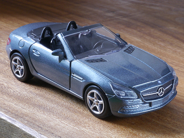 ファストレーン 1/32 メルセデス・ベンツ SLK : ミニカーのレビューブログ2