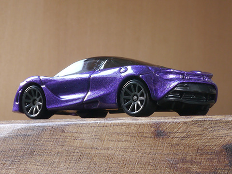 aP1130975