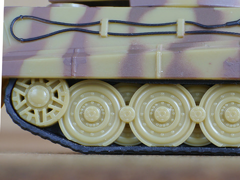 aP1180403