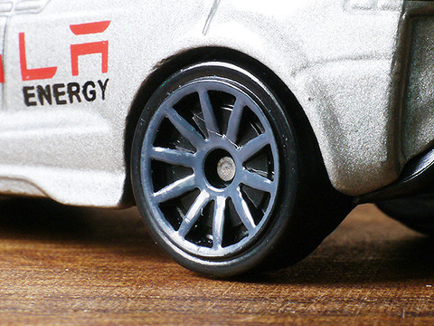 hot-wheels-tesla-model-x (13)