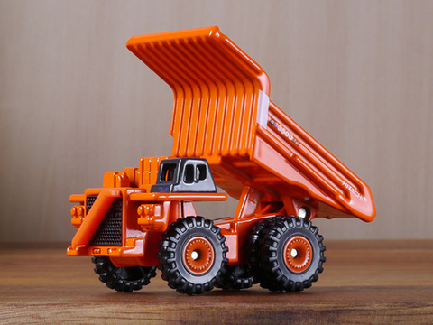 tomica-hitachi-dump (17)