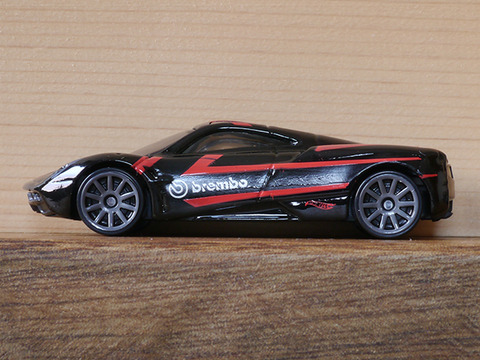 hot-wheels-Pagani-Huayra (6)