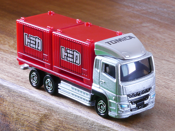 トミカ No.85 三菱ふそう スーパーグレート : ミニカーの