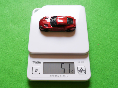 tomica-Aston-Martin (12)