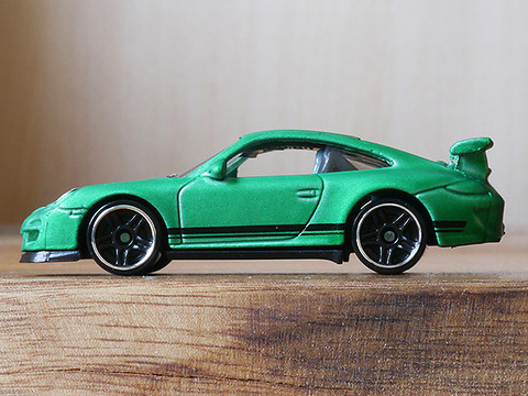hot-wheels-porsche911-gt3-rs (3)