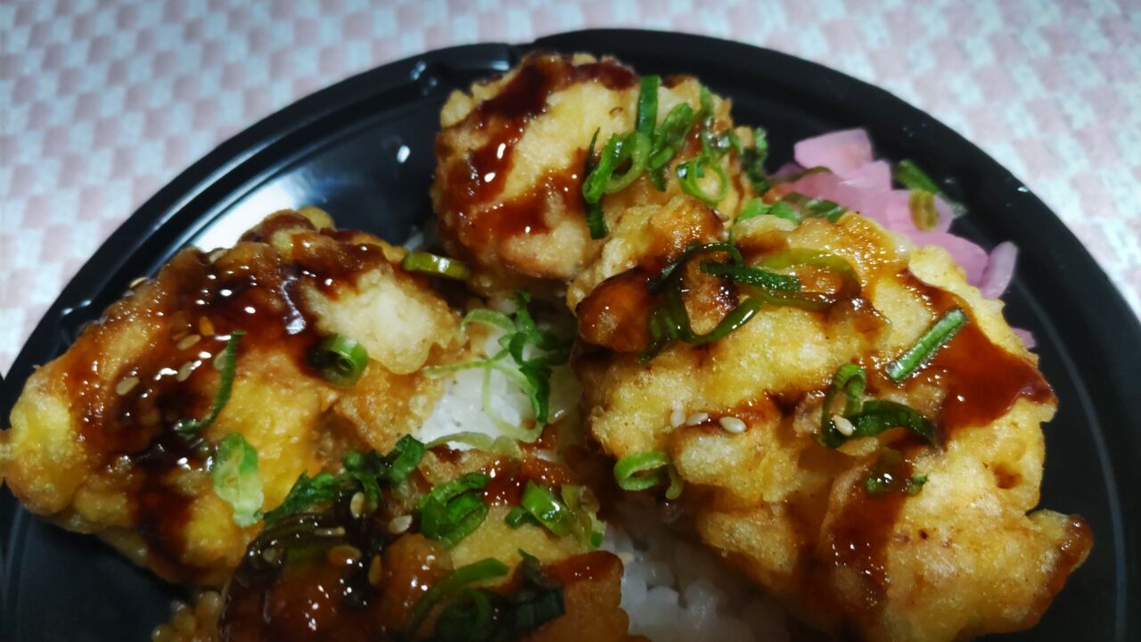【国産鶏むね肉の鶏天丼】新鮮市場マルエイ【グルメレビュー・口コミ】 : ノーラ少佐の御食事日記