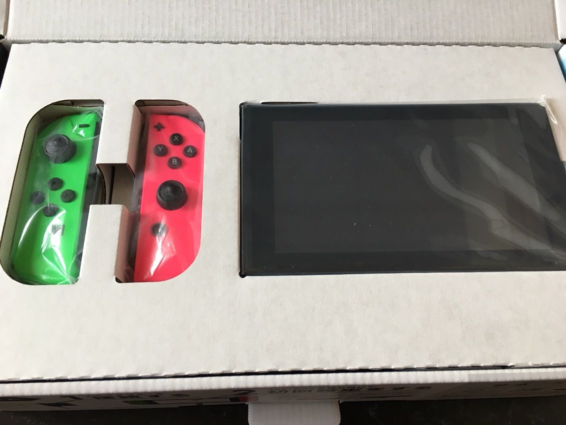 スプラトゥーン2』同梱版ニンテンドースイッチを開封!!【犬とOL