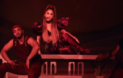 ArianaGrandeGettyImages-1168656991-720x458