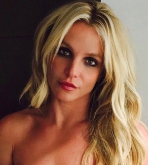 britney-spears170605-300x335