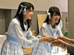 ダウンロード (2)