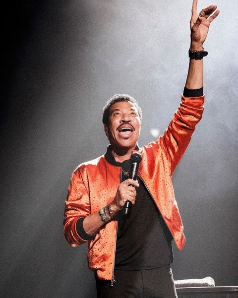 lionelrichie200325