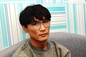 ダウンロード (1)