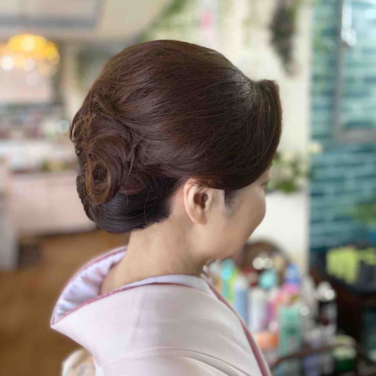 お母様ヘアアレンジのご相談も 訪問着のヘアセット 着物ヘアのご相談はcobacoへお任せください 北千住cobacoからのbeauty Guidance 北千住でヘアセット ヘアメイクのご相談はお気軽に お母様ヘアアレンジのご相談も 訪問着のヘアセット 着物ヘアのご相談はcobacoへお任せください 北千住cobacoからのbeauty Guidance 北千住でヘアセット ヘアメイクのご相談はお気軽に