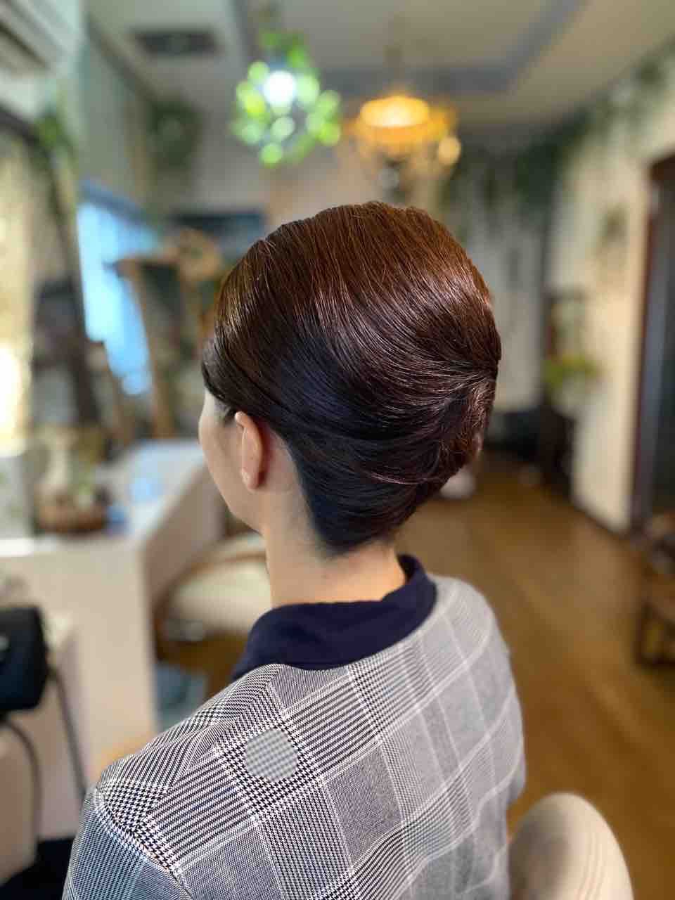 夜会巻き 七五三ママ 訪問着 着物のヘアセット ヘアメイクのご相談は北千住cobacoにお任せください 北千住cobaco 北千住で1番可愛い ヘアセット ヘアメイク 着物着付けのご相談はお気軽に Byconseils Beaute Cobaco