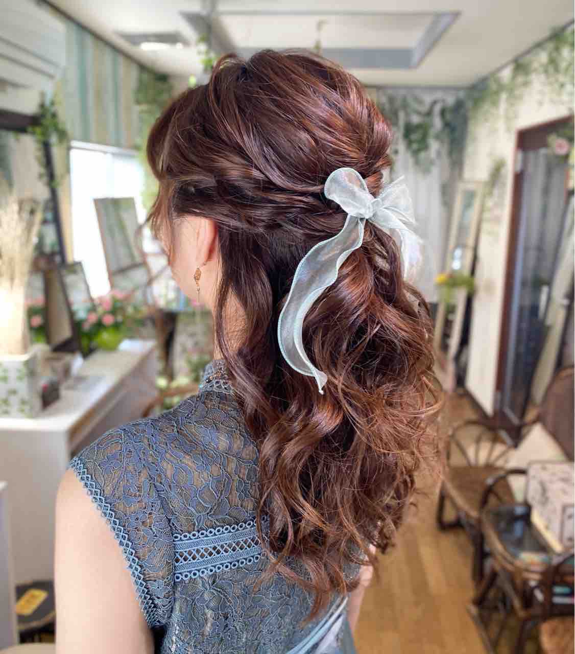 結婚式ハーフアップアレンジ ヘアセット ヘアアレンジ メイクアップのご相談は北千住cobacoにお任せください 北千住cobacoからのbeauty Guidance 北千住で1番可愛いヘアセット ヘアメイク 着物着付けのご相談はお気軽に