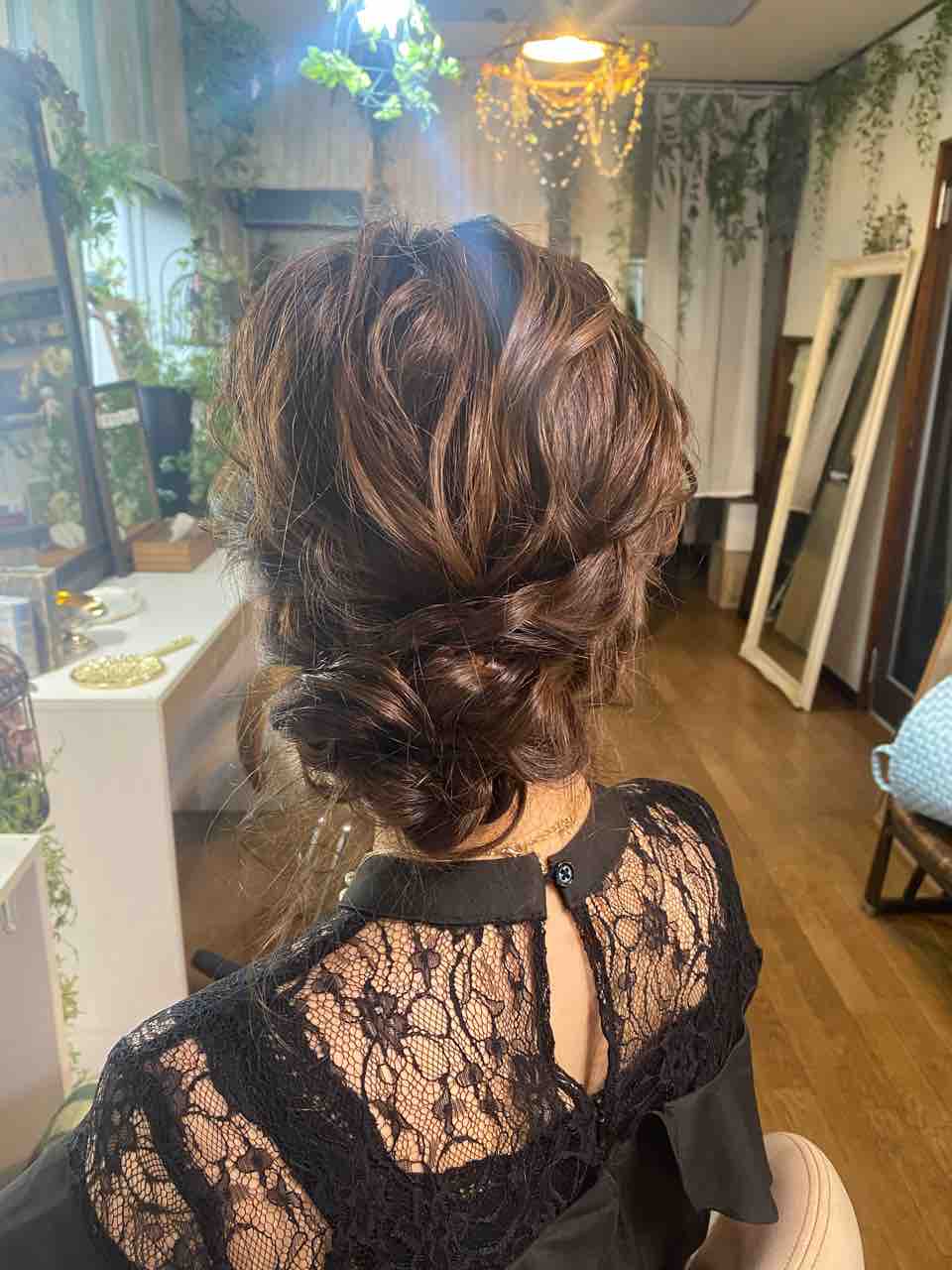 朝4時から早朝予約 結婚式ヘアセット 結婚式ヘアアレンジ22真似したくなる結婚式お呼ばれヘアのご相談は北千住cobacoにお任せください 北千住cobaco 北千住で1番可愛いヘアセット ヘアメイク 着物着付けのご相談はお気軽に Byconseils Beaute Cobaco