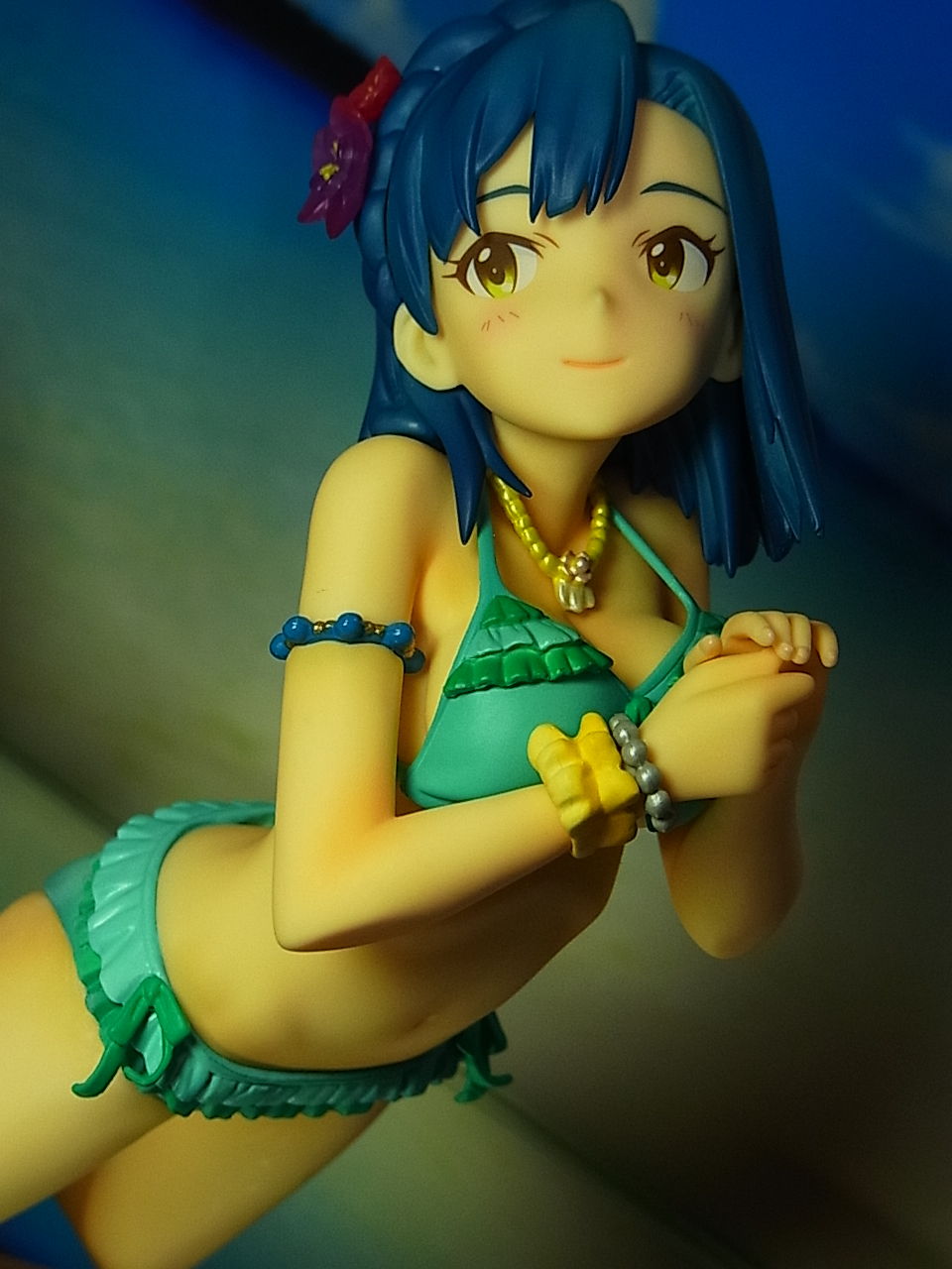 【美品】七尾百合子　流れる読書スペースver フィギュア Amazon.co.jp: アイドルマスター ミリオンライブ! 七尾百合子
