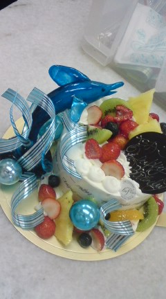 アンプリュース Blog イルカの飴細工