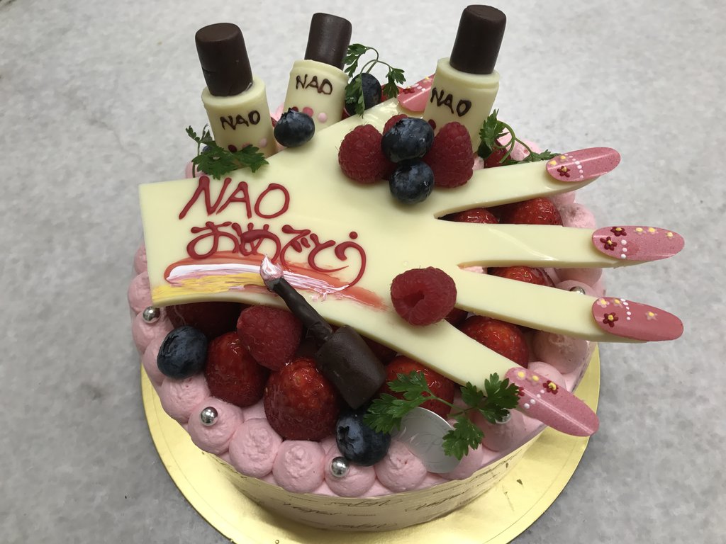 ネイルのケーキ アンプリュース Blog