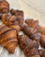 EAA8477B-7F4E-4645-B0F1-88395FA6C925