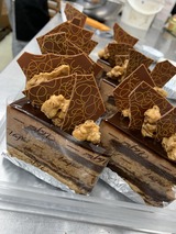 6003CECE-225E-4674-B523-BD249FAF0F51