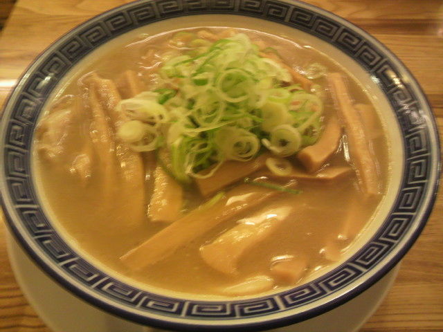 好来分店 竹 1000円 <br>
ここはスープの量が多いけど、思わず殆んど完食状態。本当に美味しかった。