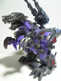 ジェノザウラー( クリアブラック) : 北宋の壼